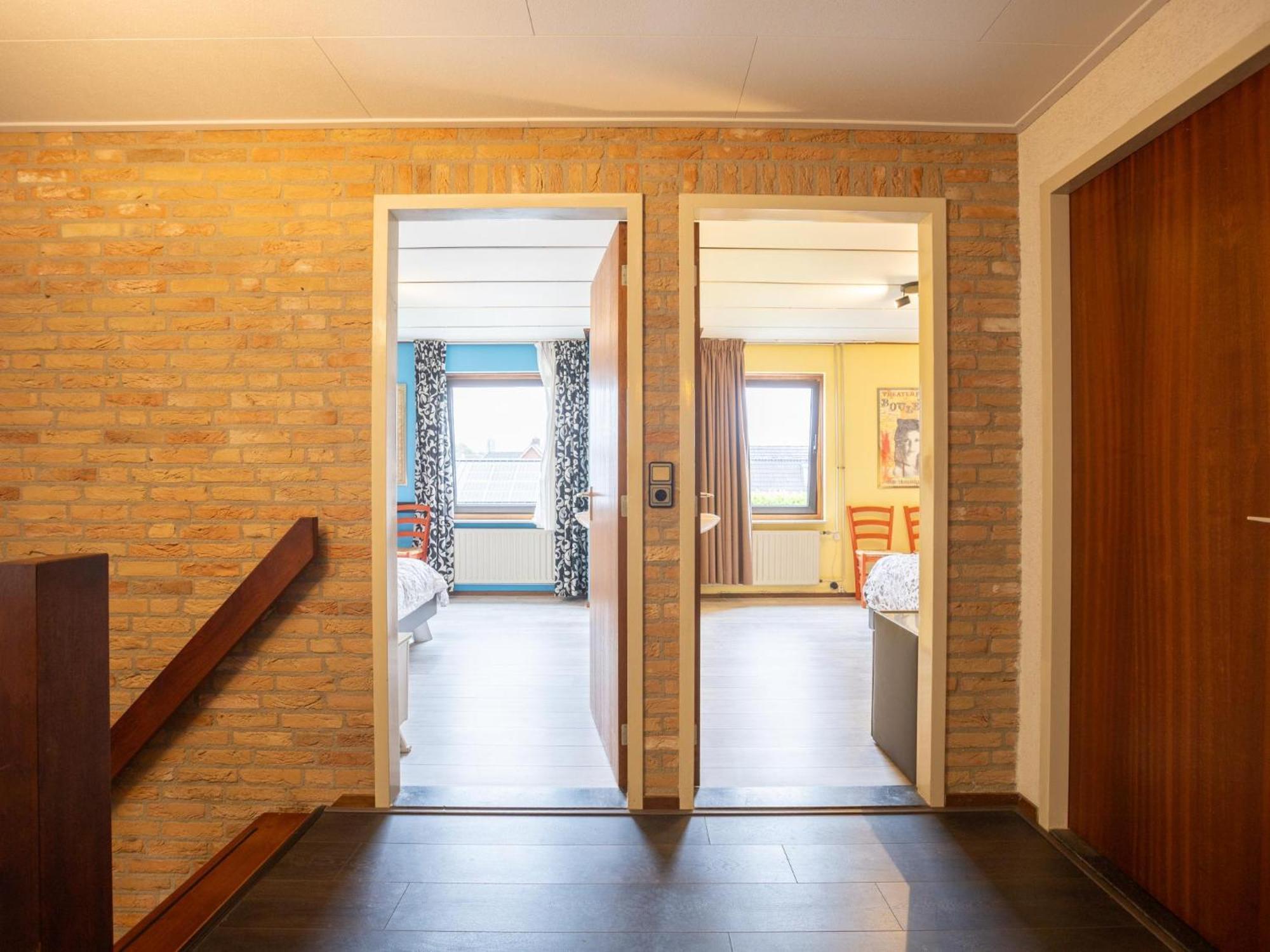 Steenenburg Zicht Nieuwkuijk Buitenkant foto